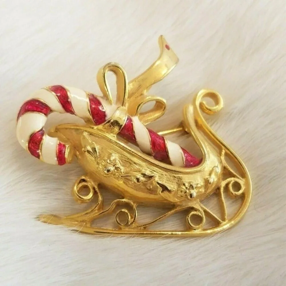 Vintage Candy Cane Sleigh Brooch Enamel Christmas Holidays Sled Gold Tone  5261